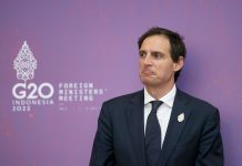 China ta lobby Hulanda pa defende comercio despues di limite riba chip