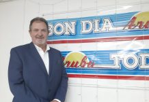Prome vice-presidente di Fedecamaras di Venezuela, Adan Celis: “Cu apertura di frontera nos ta papiando di comercio, di turismo pero tambe di reunificacion familiar”