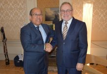 Embahador di Suisa a papia cu Minister Thijsen relaciona cu su bishita na Aruba