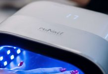 Lampi UV usa pa manicure di gel por conduci na cancer di cuero