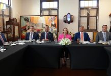 Señor Gregory Fung A Fat di Antilla Energy Aruba a presenta na Conseho di Minister e proyecto di “Source Aruba”