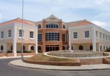 BCA a hisa e tasa di reserva obligatorio cu 0,5% entrante 1 di januari 2023