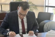 Cu 11 voto na fabor y 5 den contra; Ley pa haci donacion na Qredits aproba den Parlamento