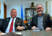 Minister Glenbert Croes a reuni cu House Representative Di New Hampshire (USA), Sr Brian D. Cole