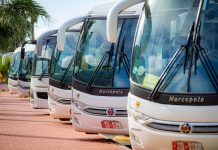 Moratorium extendi pa tur permiso nobo di transporte publico pa un periodo di 6 luna