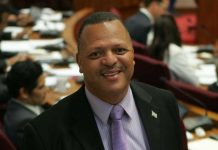 Partido AVP: Entiero di Melvin A Tromp: Despedida di un gran luchado pa husticia social