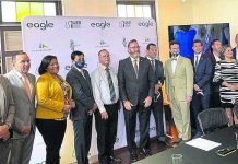 Segun Eagle LNG, ta finalisando detayenan di construccion y ruta di tuberia di gas natural