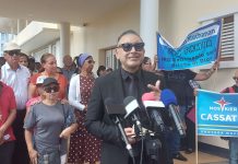 Lidernan religioso y nan siguidonan a reuni dilanti Bestuurskantoor: “Turistanan ta bonbini, pero… esaki no ta un isla di locura”