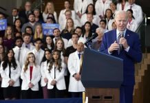 Biden ta bisa cu e ta enfoca “intensamente” riba disminui costonan di medicamento