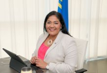 Segun minister di Finanzas ta informa: Fitch ta “upgrade” credit rating di Aruba pa BB+