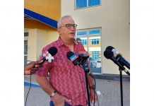 Hof a declara keho di Booshi Wever contra Otmar Oduber no admisibel