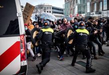 Polis di riot mester ekipo nobo y miho contra mas violencia