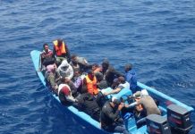 Barco crucero rumbo pa Aruba a rescata 24 naufrago