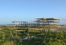 Fundacion Accion Ambiental preocupa pa desaroyo di hotel na Baby Beach