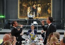 Paisnan ta bay reuni riba cooperacion a traves di frontera entre St. Maarten y St. Martin