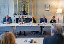 Prome minister a reuni cu Raad van State: “Raad van State semper ta habri pa scucha”