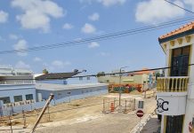 Minister Geoffrey Wever: Trabaonan bao tera a trece retraso pa trabaonan di embeyecemento den Columbusstraat y Wilhelminastraat