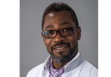 Dr. Jamiu Busari: “Si nos enfoca solamente ariba e sintoma y nos no enfoca ariba e problema cu ta causa e sintoma, e ora bo no ta yudando”