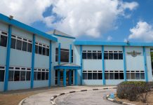 Directie Luchtvaart cu accion di control riba rampa