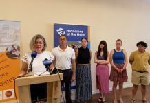 Grupo di studiante di arqueologia di Hulanda ta na Aruba pa realisa nan stage