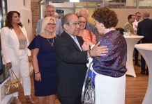 Aruba invitado special na recepcion di despedida pa Burgemeester Kompier di Venray