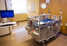 Hulanda: Corte ta dicidi cu e plan pa centralisa cirugia cardiaco pediatrico por avansa