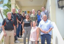 Minister Geoffrey Wever den reunion cu Stichting Monumentenfonds: E futuro di Cas Veneranda