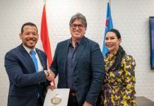 Minister Tjon a firma Letter of Intent pa inicia cu proyecto di construccion di edificio Family Justice Center