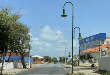 Parlamentario Alvin Molina (MEP): Iluminacion ta siguridad