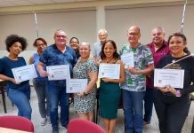 Skirbimento creativo na biblioteca ta bayendo bon; inscribi pa october 2023!