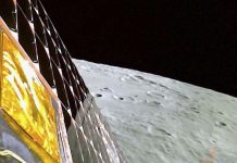 E moon rover di India ta confirma zwavel y ta detecta otro elemento cerca di e polo lunar