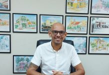 Otmar Oduber: “Lamentablemente bo no ta mira parlamentarionan cu algun pregunta of sosten pa hotel Secret’s”