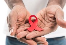Amsterdam ta reporta un caida “historico” den infeccion di HIV na 2022