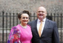 Segun Secretario di Estado, Alexandra van Huffelen: Hulanda a ricibi solamente un propuesta di Aruba