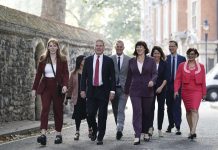 Politico Ingles Keir Starmer kier un relacion mas fuerte cu Union Europeo