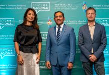 A cuminsa Foro Nacional di Adulto Mayor cu varios punto riba mesa