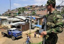 Colombia bibando campaña electoral mancha cu violencia a pesar di alto al fuego