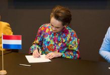 Corsou mester paga 1.6 biyon florin den prestamo di COVID