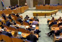 Hulanda: Ley di distribucion di asilo ta gana mayoria di Parlamentario; Pero sosten di Senado ta keda incierto