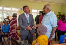 Minister Ursell Arends: Luna di Adulto Mayor: Dunando homenahe na e sabiduria, experiencianan, y contribucionnan di nos adultonan mayor