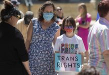 Senado di Wisconsin ta cerca di duna aprobacion final pa prohibi operacion pa cambio di genero