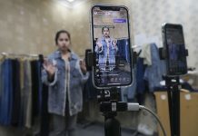 TikTok ta elimina su negoshi di benta na Indonesia despues cu a prohibi e compra riba medionan social