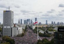 UE ta demanda contesta di Polonia tocante acusacionnan di fraude di visa