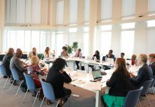 A firma acuerdo pa studiantenan durante e 4 Landenoverleg na Den Haag, Hulanda