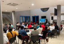 Ciudadanonan di Santa Cruz a responde den grandi na curso di Finanzas den mi Hogar