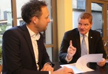 Wethouder Bertus Cornelissen (CU): Idealnan di Eman pa Aruba a crea nos amistad