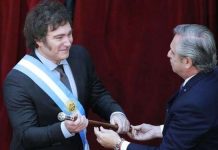 Javier Milei a huramenta na Asamblea Legislativo y ta e presidente nobo di Argentina