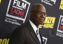 Andre Braugher di “Brooklyn Nine-Nine” ta fayece cu 61 aña di edad
