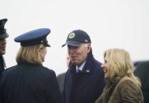 Presidente Joe Biden lo ta ausente durante discusionnan di clima di Nacionnan Uni e siman aki