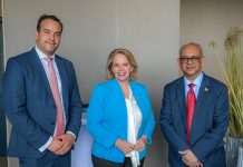 Business Connect entre delegacion Surnameño y comercio local